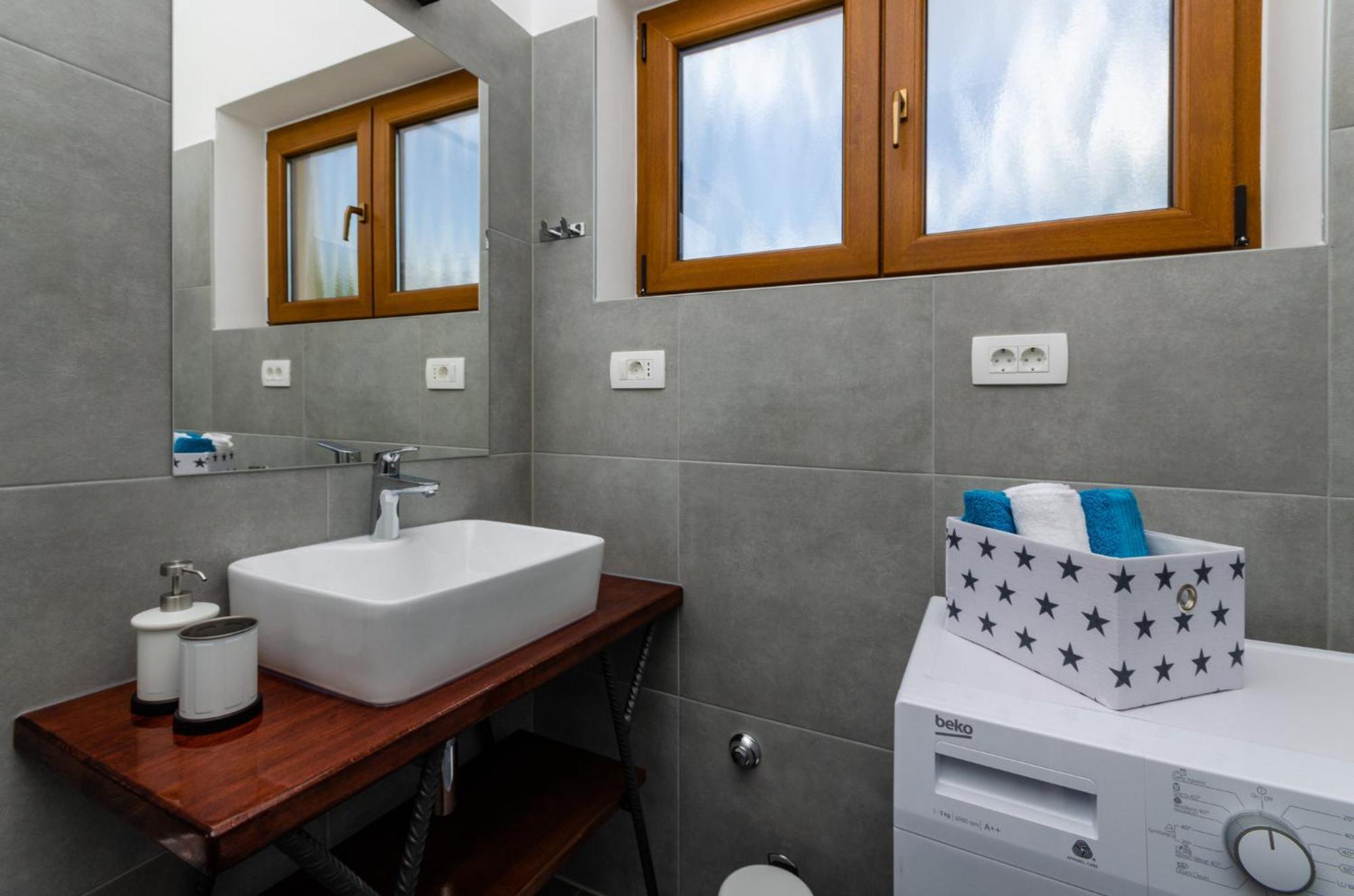 Apartments Niko Crikvenica Kamer foto